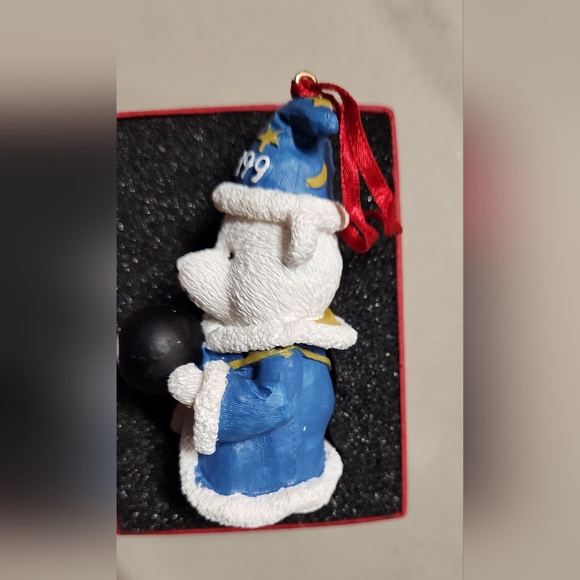 Marshall Fields Dayton Hudson's 1999 SANTABEAR Ornament - Picture 5 of 5